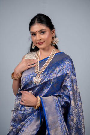 The Neel Kamal
